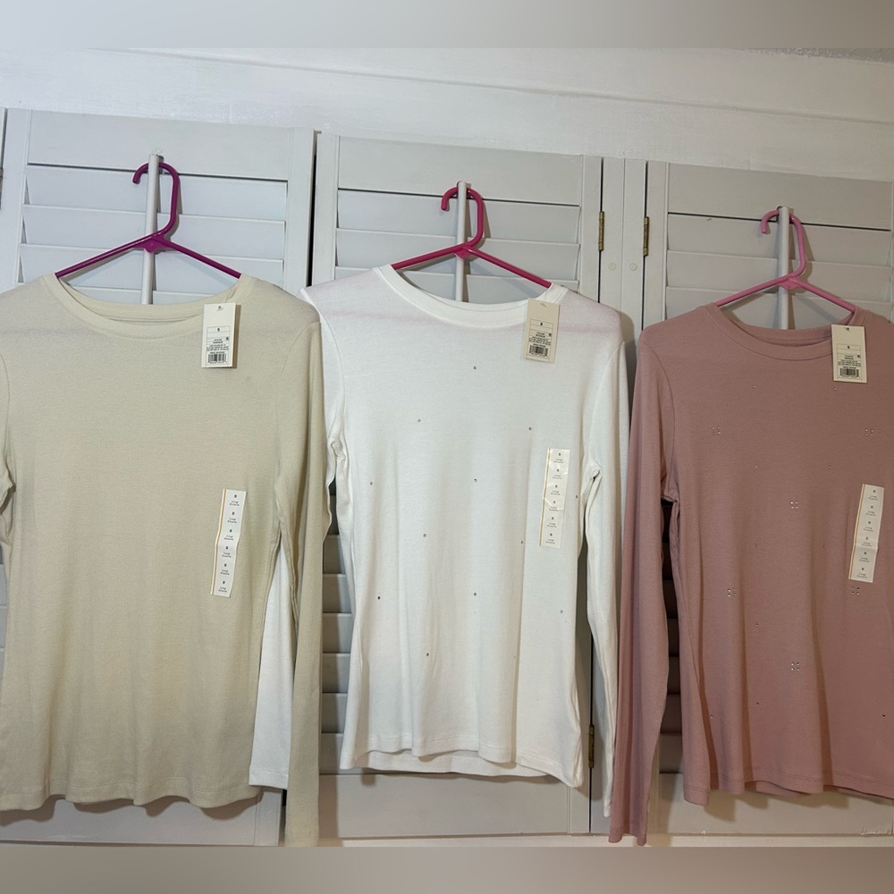 NWT Women’s A New Day Bundle, 3 long sleeve shirts, Size Small - Picture 2 of 15